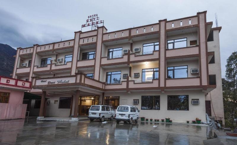 Hotel Devi Mahal Katra  Bagian luar foto